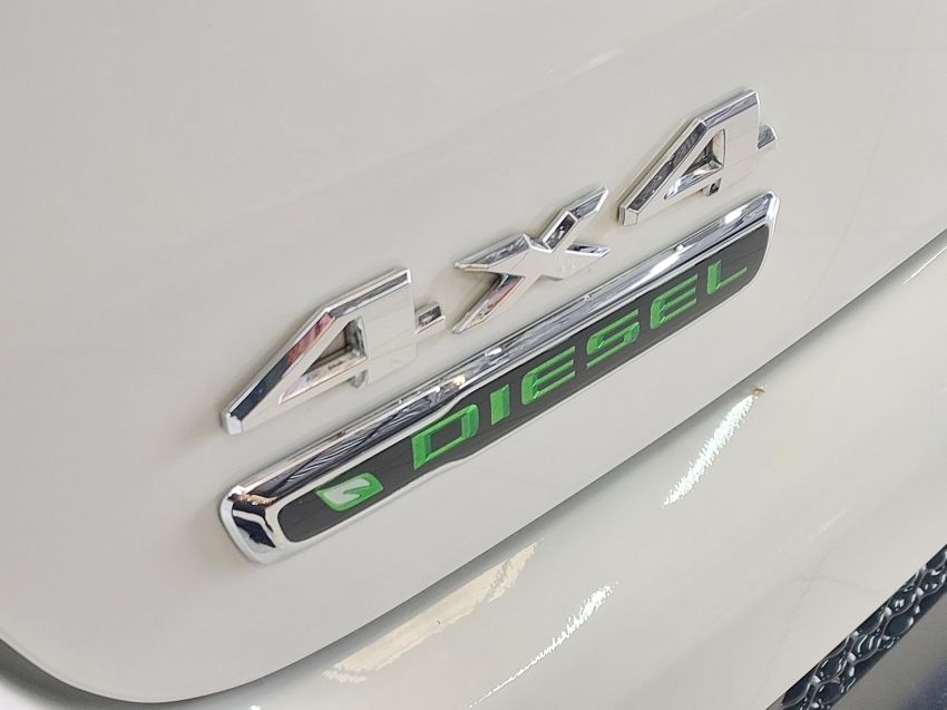 jeep compass 2.0 16v diesel longitude 4x4 automatico 4p 202123