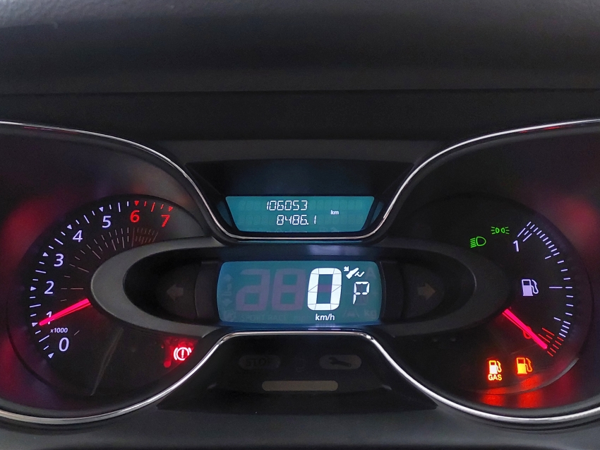 renault captur 1.6 16v sce flex intense x-tronic 4p automatico 20189