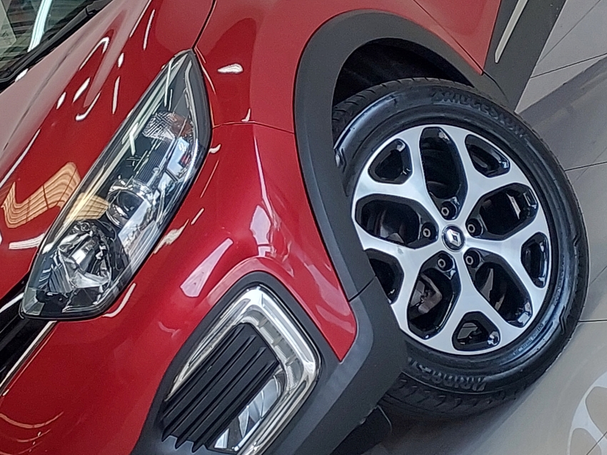renault captur 1.6 16v sce flex intense x-tronic 4p automatico 201817