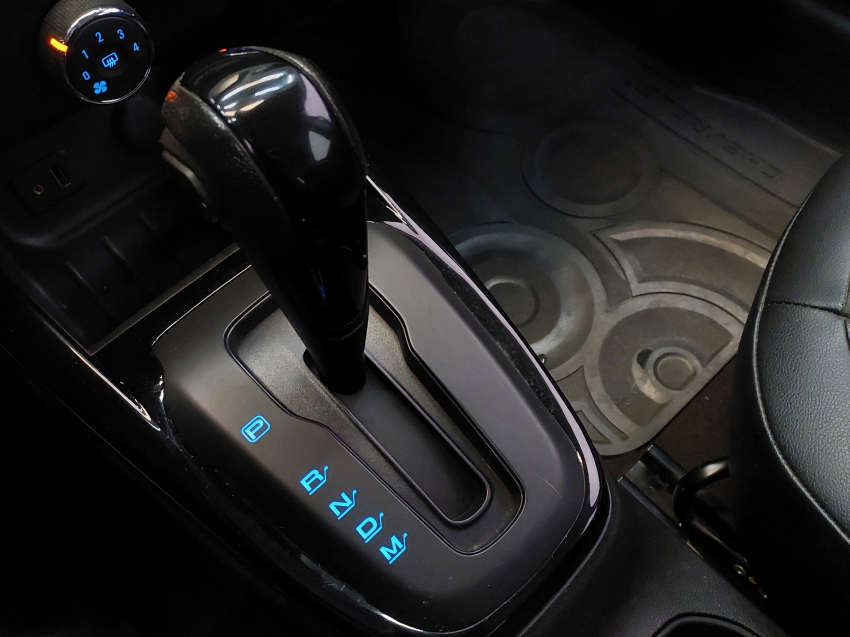 chevrolet onix 1.4 mpfi ltz 8v flex 4p automatico 201715