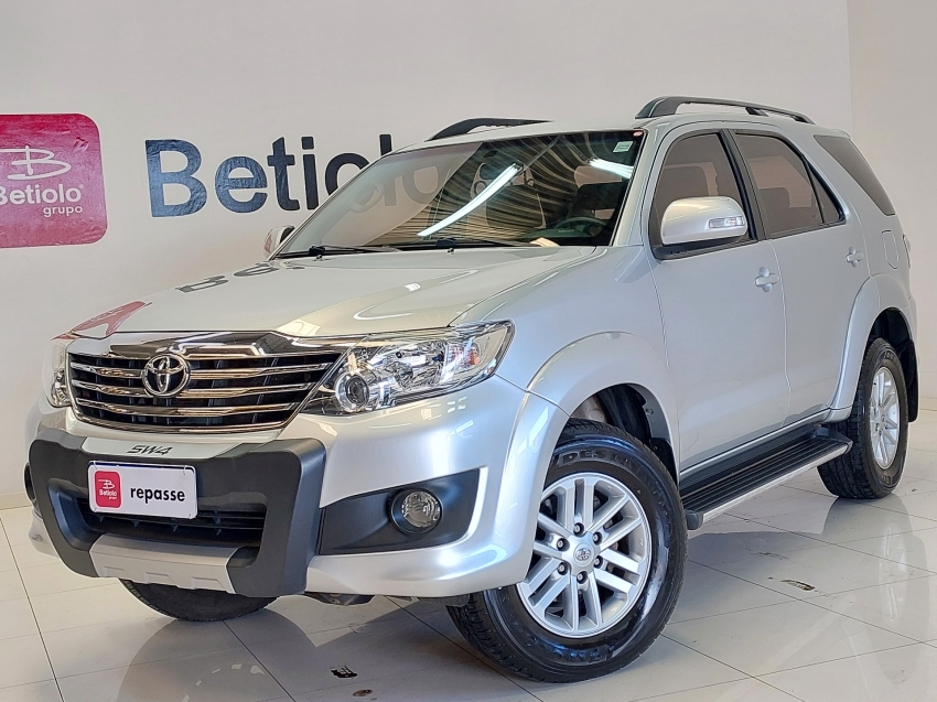 toyota hilux sw4 2.7 sr 4x2 16v flex 4p automatico diesel 20153