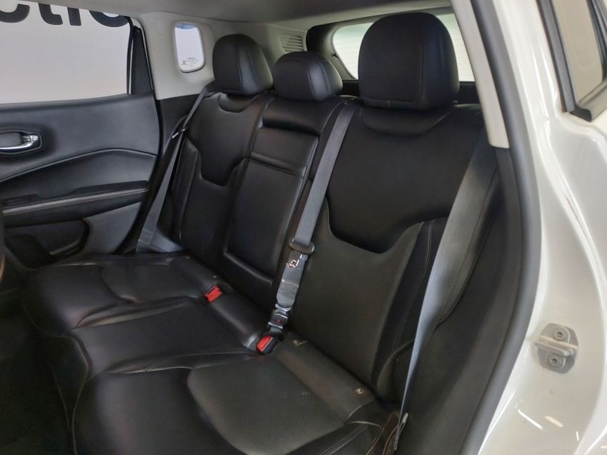 jeep compass 2.0 16v flex longitude automatico 4p 201711