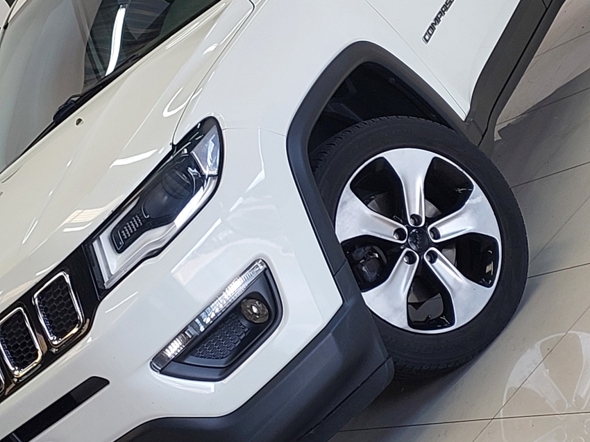 jeep compass 2.0 16v flex longitude automatico 4p 201722