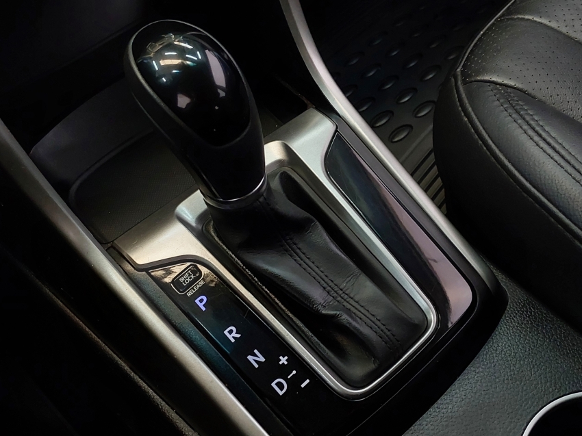 hyundai i30 1.8 mpi 16v gasolina 4p automatico flex 201515