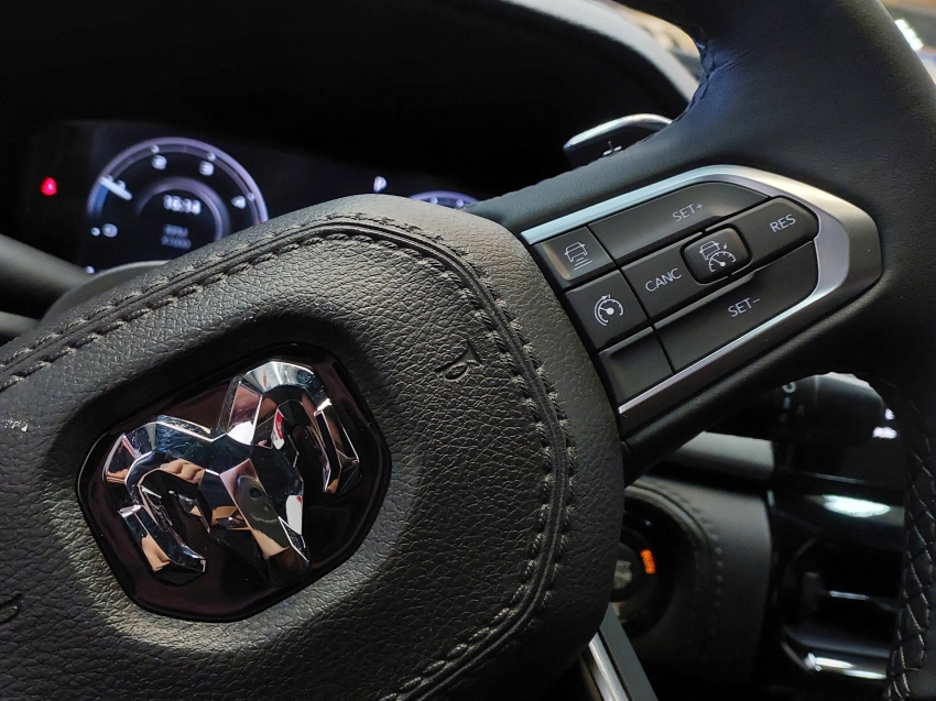 ram rampage 2.0 turbo diesel rebel 4x4 automatico 4p 202419