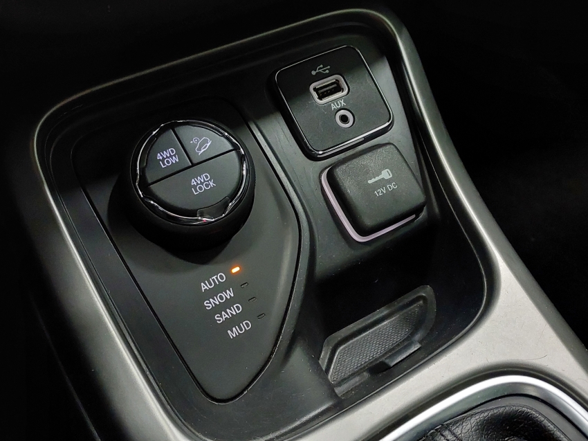 jeep compass 2.0 16v diesel longitude 4x4 automatico 4p 201915