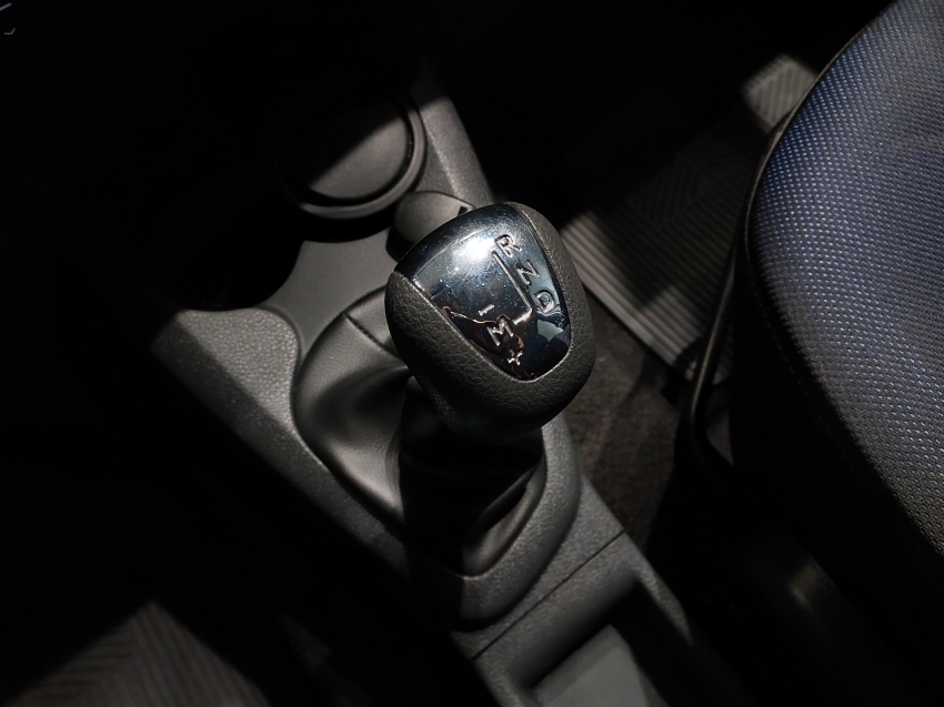 renault sandero 1.6 dynamique 8v flex 4p automatizado semiautomatico 201712