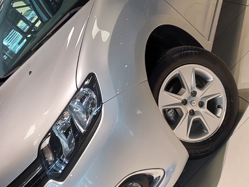 renault sandero 1.6 dynamique 8v flex 4p automatizado semiautomatico 201721