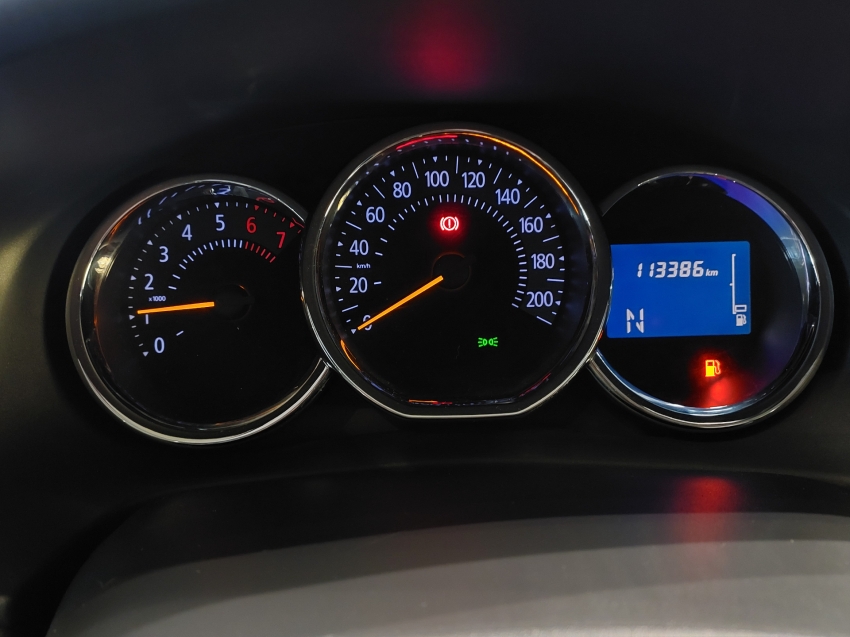 renault sandero 1.6 dynamique 8v flex 4p automatizado semiautomatico 201713