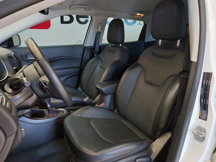 jeep compass 2.0 16v flex longitude automatico 4p 20218