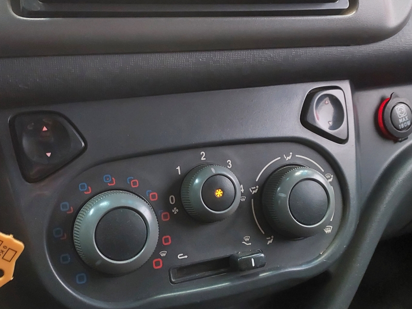 fiat fiorino 1.4 mpi furgao 8v flex 2p manual 201511