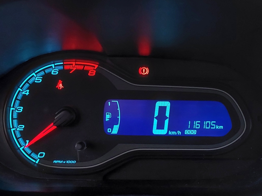 chevrolet onix 1.0 mpfi lt 8v flex 4p manual 201612