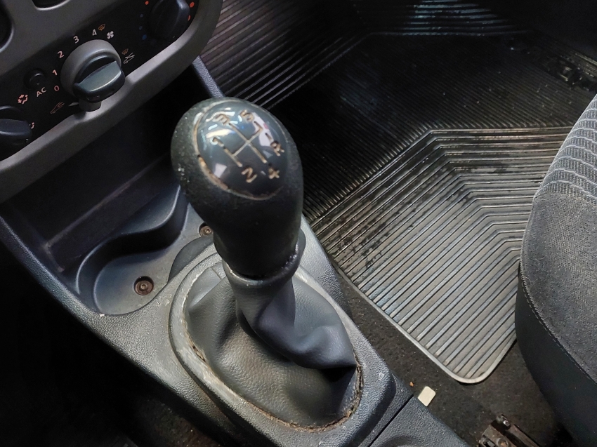 renault sandero 1.6 privilege 16v flex 4p manual 201015