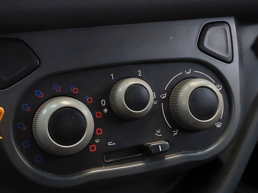 fiat uno 1.0 evo vivace 8v flex 2p manual 201212