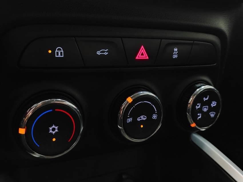 chevrolet onix 1.0 turbo flex plus lt automatico 4p 202011