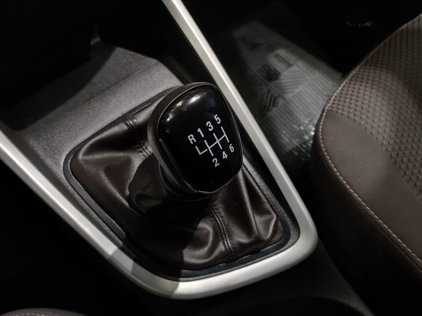 chevrolet onix 1.0 flex plus lt manual 4p 202310