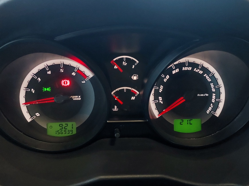 ford fiesta 1.6 se sedan 16v flex 4p manual 201413