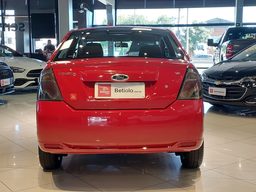 ford fiesta 1.6 se sedan 16v flex 4p manual 20144