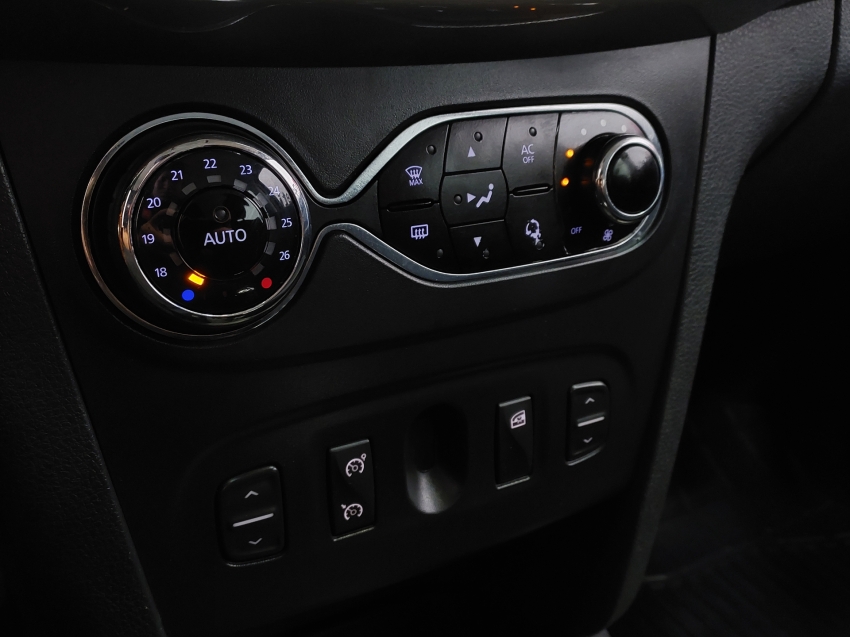 renault sandero 1.6 dynamique 8v flex 4p automatizado automatico 201513