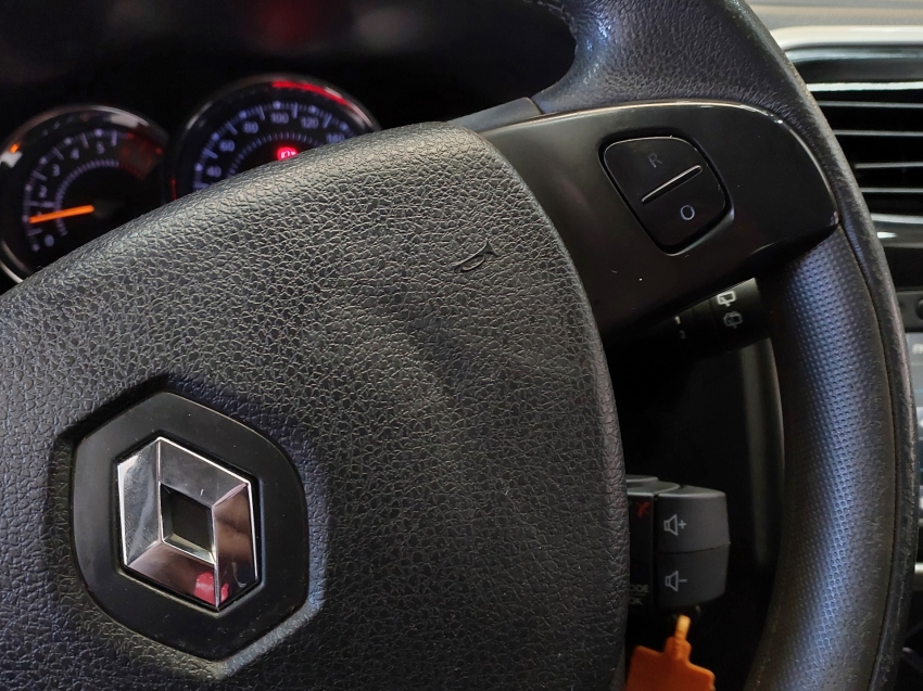 renault sandero 1.6 dynamique 8v flex 4p automatizado automatico 201517