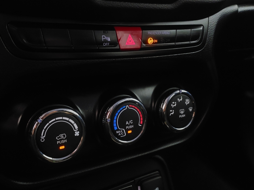 jeep renegade 1.8 16v flex sport 4p automatico 201613