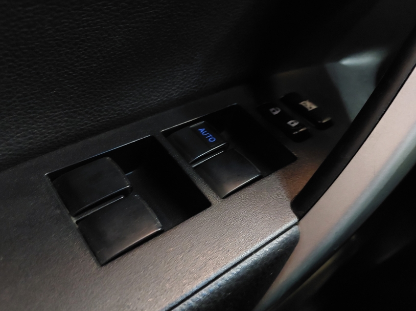 toyota corolla 1.8 gli upper 16v flex 4p automatico 201918