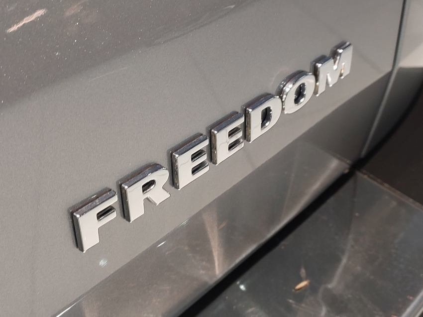 fiat toro 1.8 16v evo flex freedom at6 4p automatico 202118