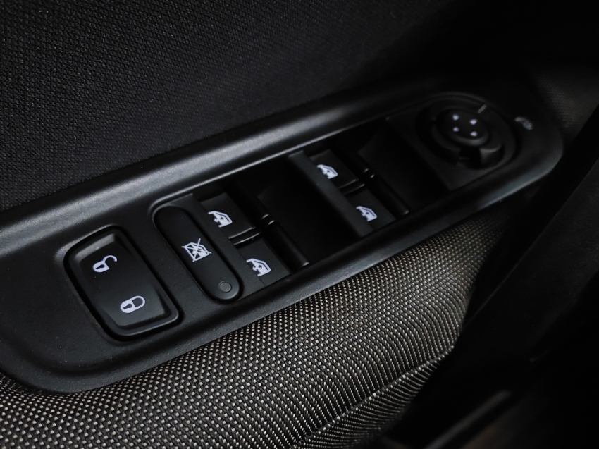 fiat toro 1.8 16v evo flex freedom at6 4p automatico 202117