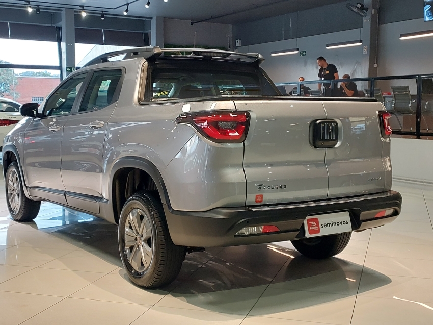 fiat toro 1.8 16v evo flex freedom at6 4p automatico 20213