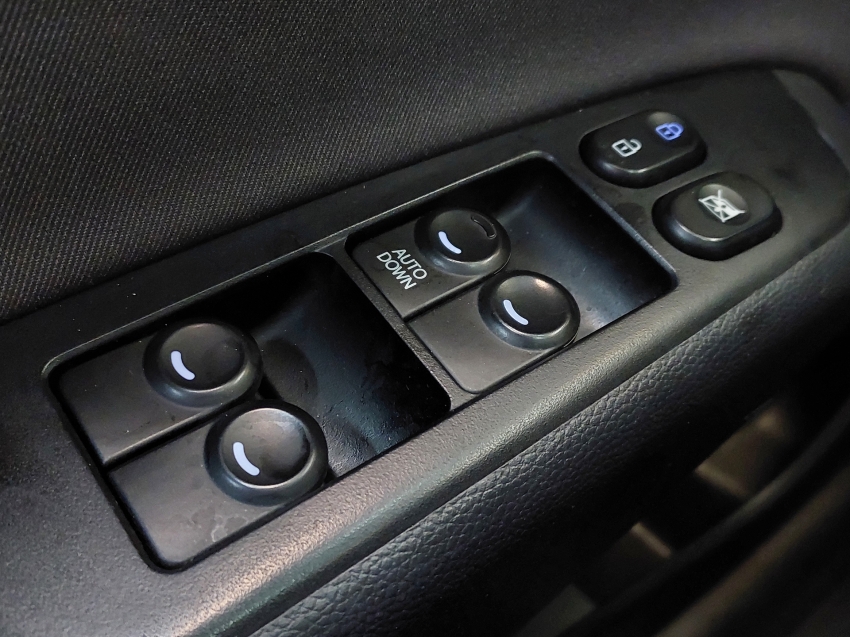 hyundai hb20s 1.0 comfort plus 12v flex 4p manual 201915