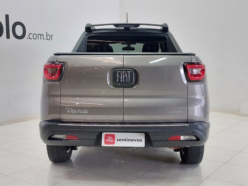 fiat toro 1.8 16v evo flex freedom at6 4p automatico 20215
