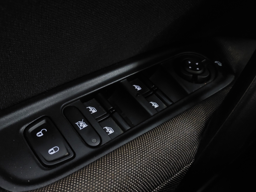 fiat toro 1.8 16v evo flex freedom at6 4p automatico 202116