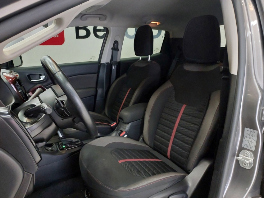 fiat toro 1.8 16v evo flex freedom at6 4p automatico 20218