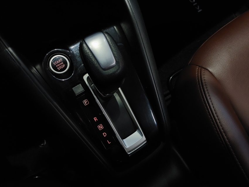 nissan kicks 1.6 16v flexstart exclusive xtronic flex 4p automatico 202210