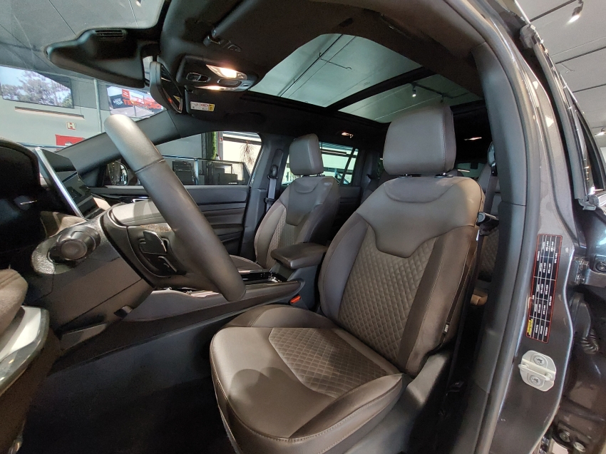 jeep commander 2.2 turbo diesel overland at9 4p automatico 20259