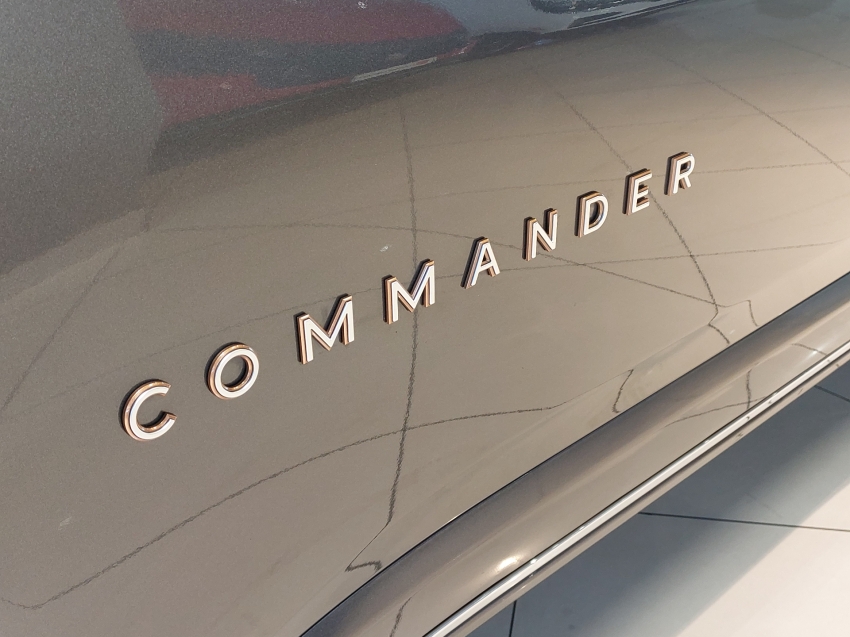 jeep commander 2.2 turbo diesel overland at9 4p automatico 202521