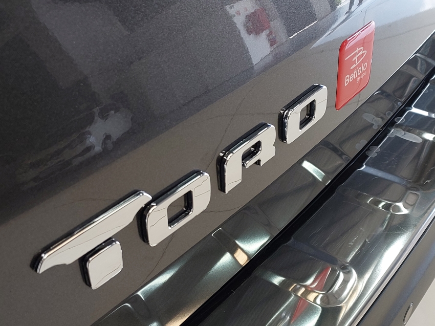 fiat toro 1.3 turbo 270 flex freedom at6 4p automatico 202420