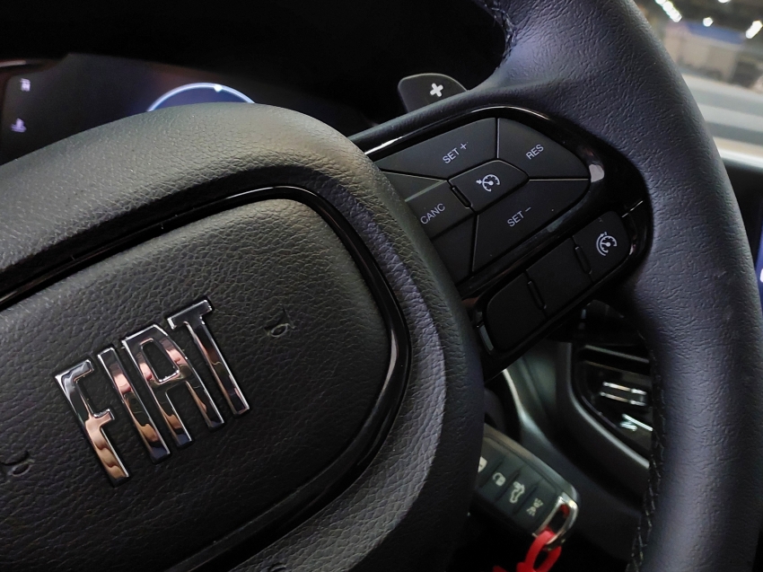 fiat toro 1.3 turbo 270 flex freedom at6 4p automatico 202417