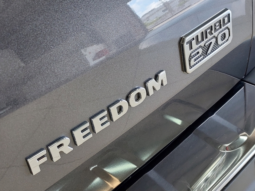 fiat toro 1.3 turbo 270 flex freedom at6 4p automatico 202421