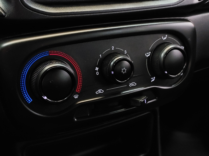 fiat strada 1.3 firefly flex freedom cd manual 4p 202310