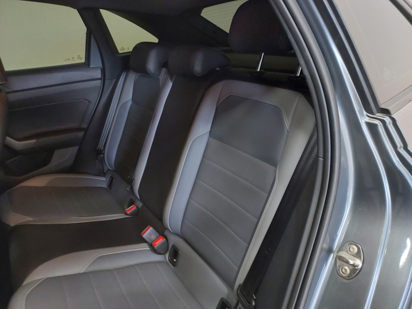 volkswagen nivus 1.0 200 tsi total flex highline automatico 4p 20219