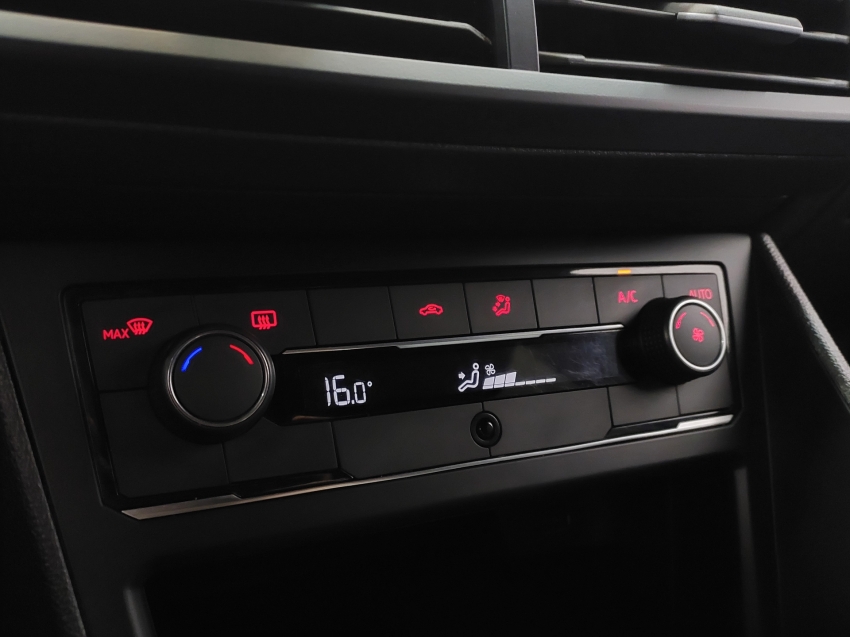 volkswagen nivus 1.0 200 tsi total flex highline automatico 4p 202111