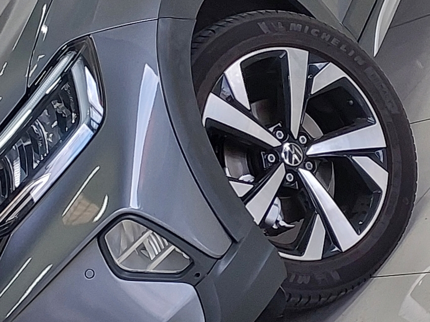 volkswagen nivus 1.0 200 tsi total flex highline automatico 4p 202120