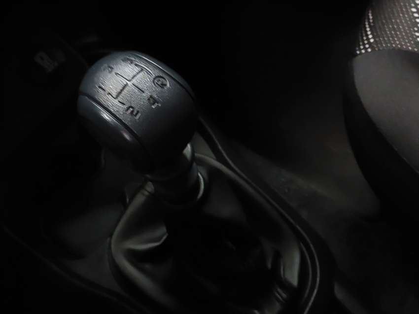 fiat mobi 1.0 evo flex like. manual 4p 202313