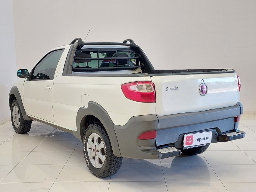 fiat strada 1.4 mpi freedom cs 8v flex 2p manual 20205