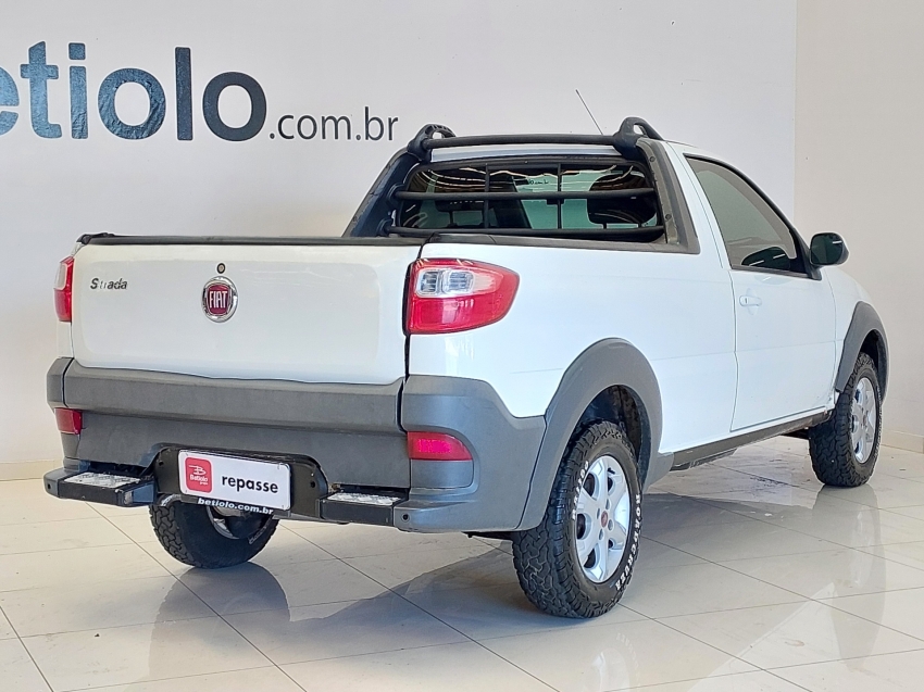 fiat strada 1.4 mpi freedom cs 8v flex 2p manual 20206