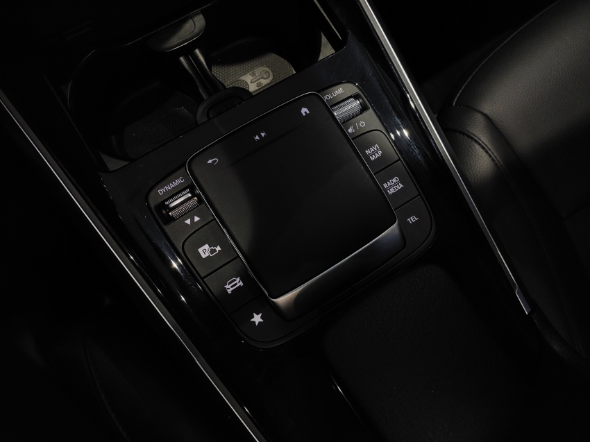 mercedes-benz glb 200 1.3 cgi gasolina progressive 7g-dct 4p automatico 202211