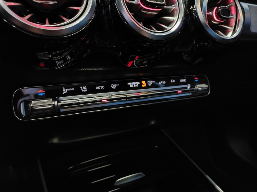 mercedes-benz glb 200 1.3 cgi gasolina progressive 7g-dct 4p automatico 202212