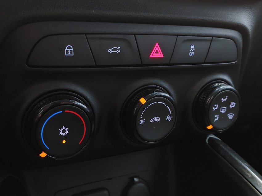 chevrolet onix 1.0 turbo flex plus lt automatico 4p 202211