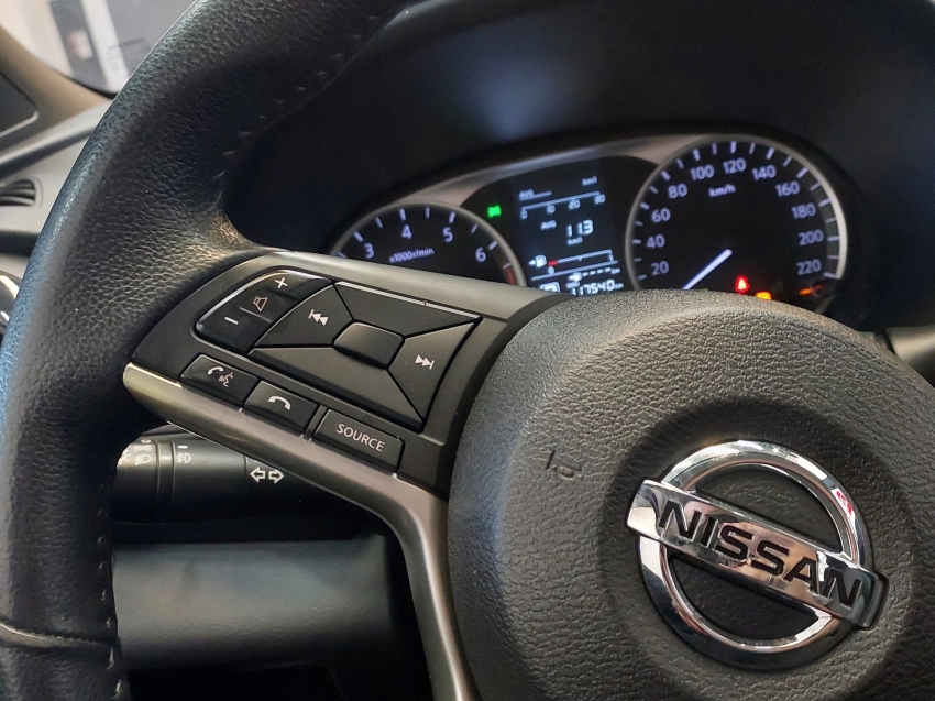 nissan kicks 1.6 16v flexstart sv 4p xtronic flex automatico 201815